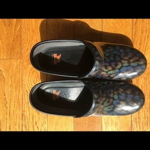 Dansko XP shoes